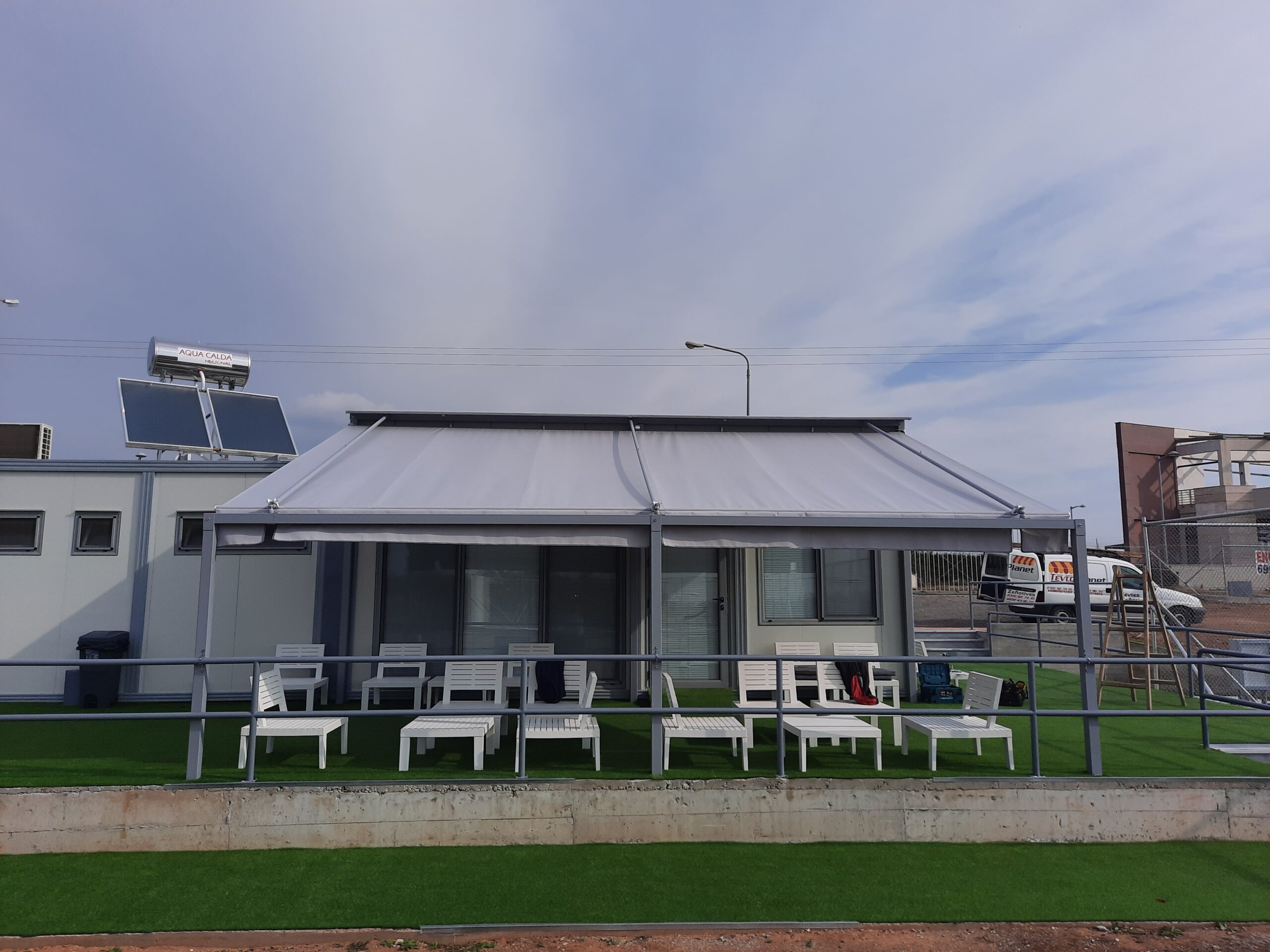 ΤεντοPlanet | Τέντες, Πέργκολες, Ζελατίνες, Καποτίνες | Υφασμάτινες, Μεταλλικές, Ηλεκτροκίνητες | Τοποθέτηση, Επισκευή, Συντήρηση | Θεσσαλονίκη | Tentoplanet.gr