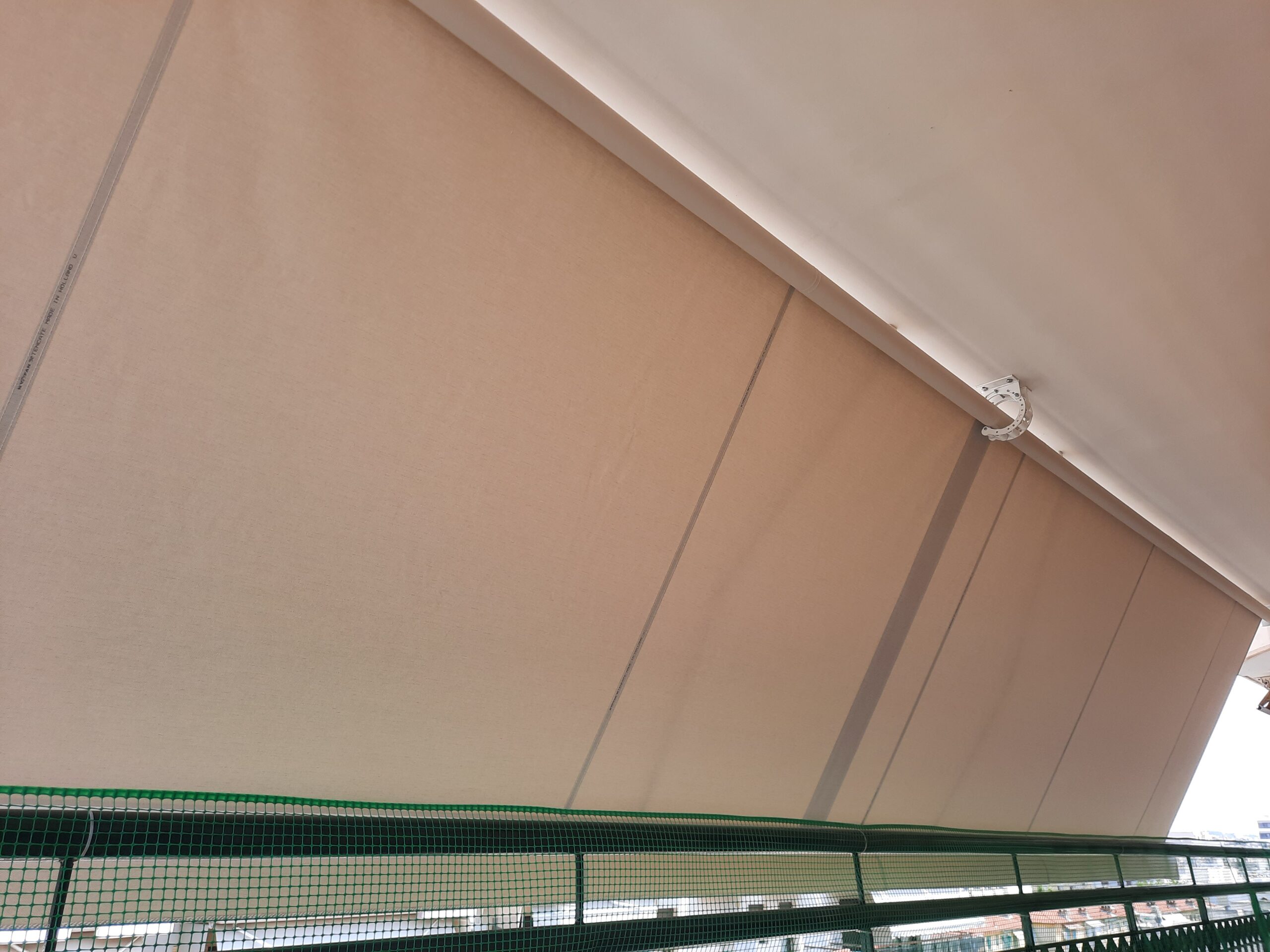 ΤεντοPlanet | Τέντες, Πέργκολες, Ζελατίνες, Καποτίνες | Υφασμάτινες, Μεταλλικές, Ηλεκτροκίνητες | Τοποθέτηση, Επισκευή, Συντήρηση | Θεσσαλονίκη | Tentoplanet.gr