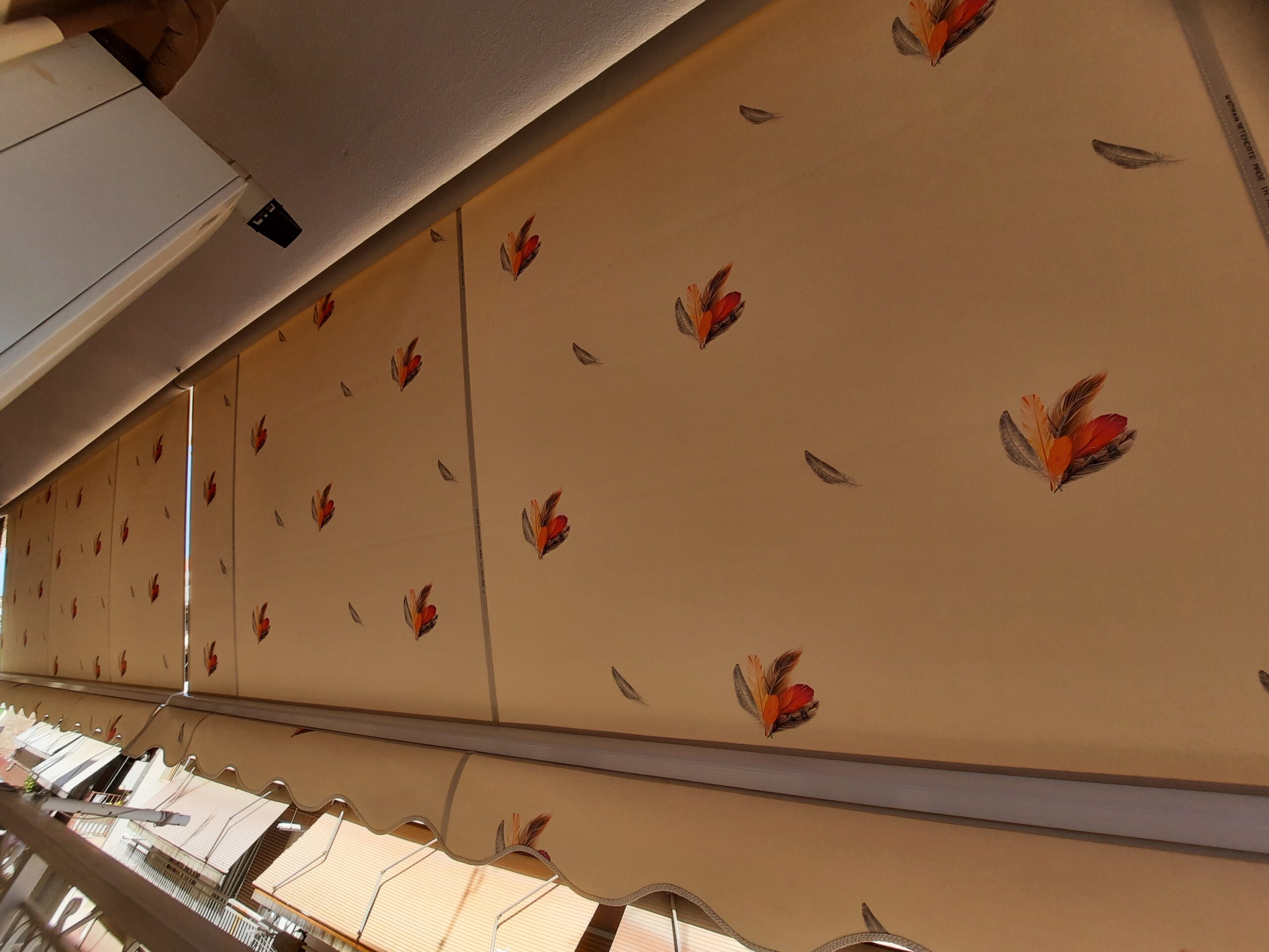 ΤεντοPlanet | Τέντες, Πέργκολες, Ζελατίνες, Καποτίνες | Υφασμάτινες, Μεταλλικές, Ηλεκτροκίνητες | Τοποθέτηση, Επισκευή, Συντήρηση | Θεσσαλονίκη | Tentoplanet.gr