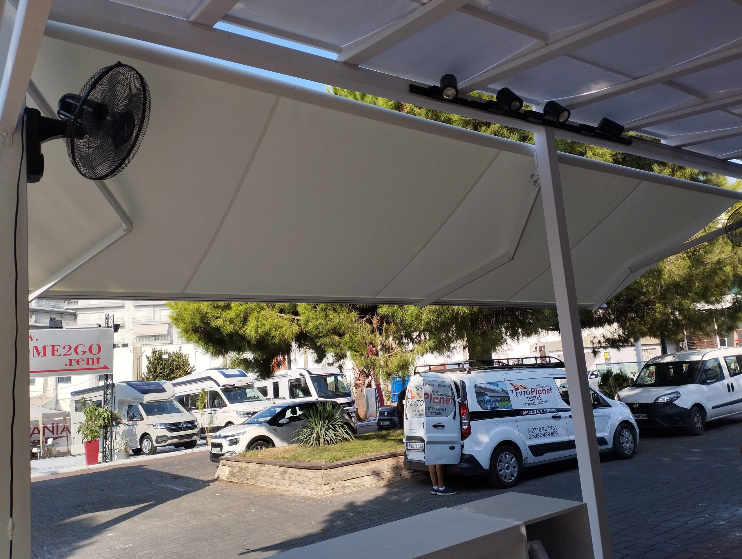 ΤεντοPlanet | Τέντες, Πέργκολες, Ζελατίνες, Καποτίνες | Υφασμάτινες, Μεταλλικές, Ηλεκτροκίνητες | Τοποθέτηση, Επισκευή, Συντήρηση | Θεσσαλονίκη | Tentoplanet.gr